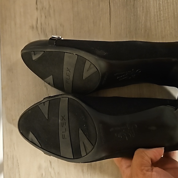 Life Stride Soft System Flex Heels size 9 - Picture 3 of 3